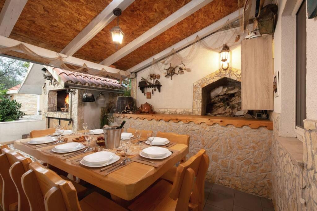 Villa Lipovac Trogir Luaran gambar